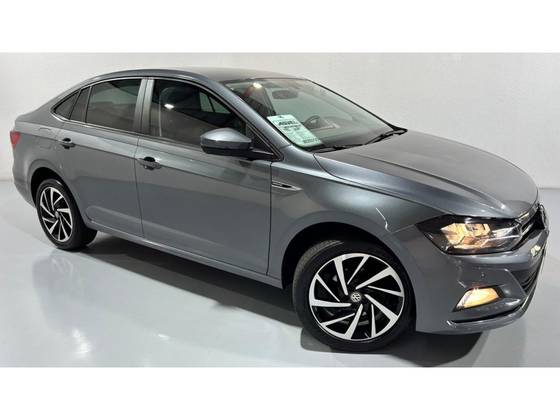 VOLKSWAGEN VIRTUS 1.0 200 TSI HIGHLINE AUTOMÁTICO